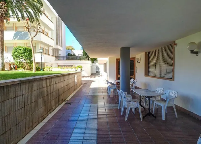 Διαμέρισμα Clarimar By Hello Homes *